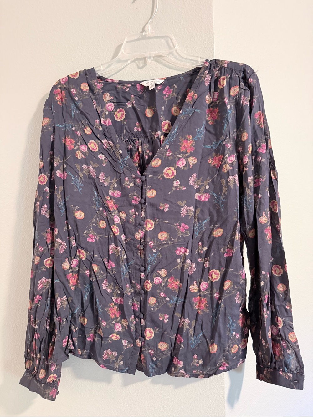 Lucky Brand Floral Button-Front Blouse in Dark Gray with Pink Accents